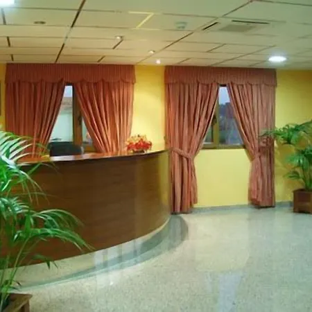 Hotell Estrella Del Alemar 3*